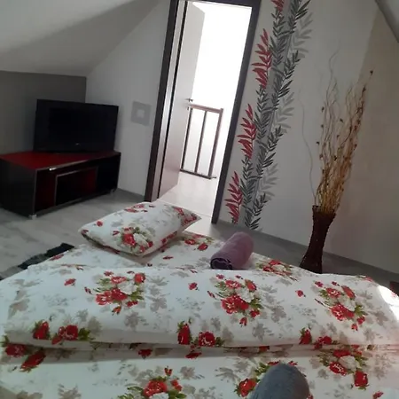 Laura House Brasov